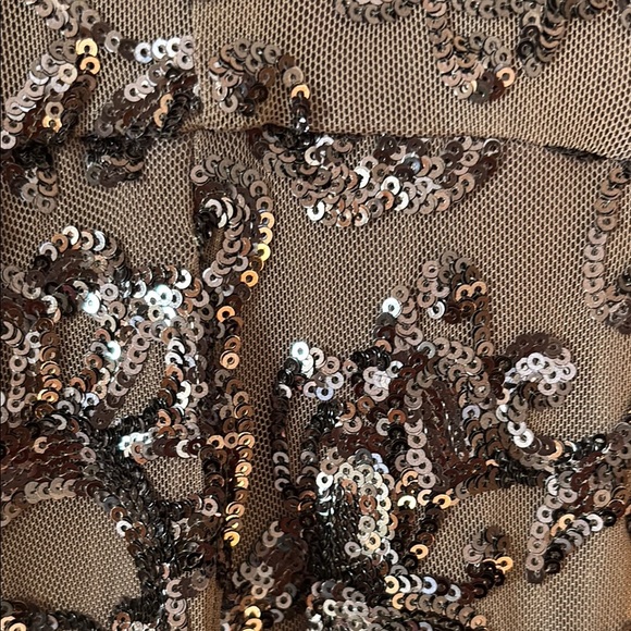 NWT Alex Evenings Purple Sequin Maxi Gown Flutter Sleeve - Picture 6 of 6